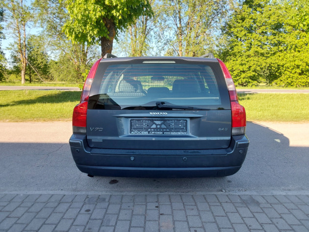 Volvo V70 2.4D5 120kw autom,03.06` - attēls 9