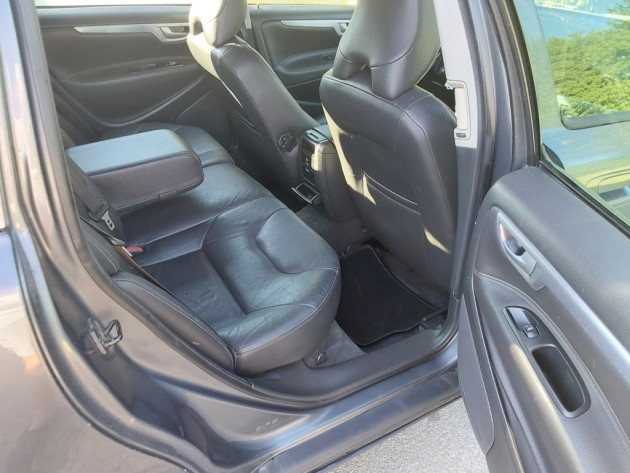 Volvo V70 2.4D5 120kw autom,03.06` - attēls 19