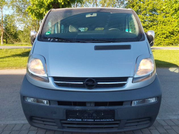 Opel Vivaro 1.9CDTi 74kw,8 v.07.04` - attēls 5