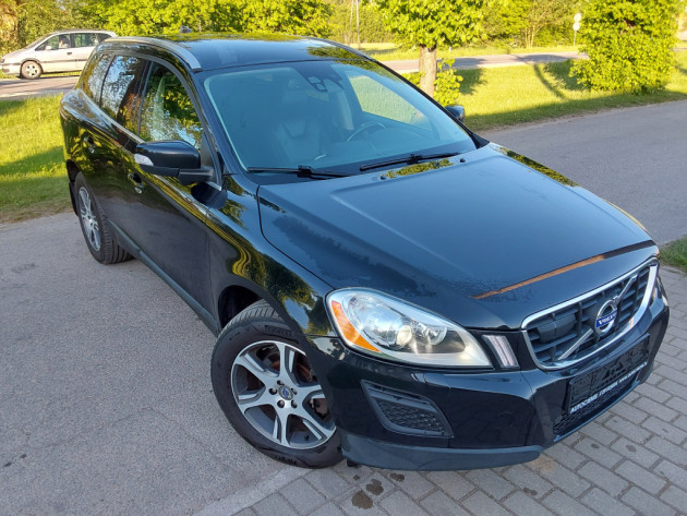 Volvo XC60 2.4D5 151kw,4X4,autom.07.10` - attēls 1