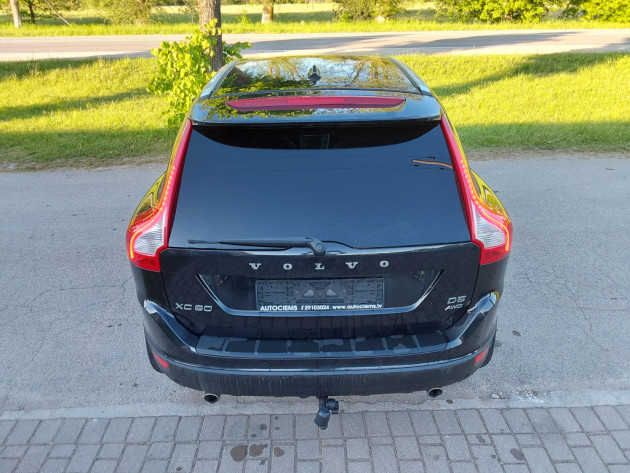 Volvo XC60 2.4D5 151kw,4X4,autom.07.10` - attēls 7