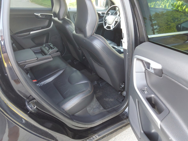Volvo XC60 2.4D5 151kw,4X4,autom.07.10` - attēls 22