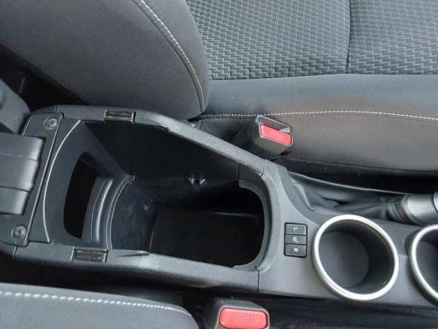 Toyota Verso 1.6D4D 82kw 6ātr.,12.14` - attēls 14