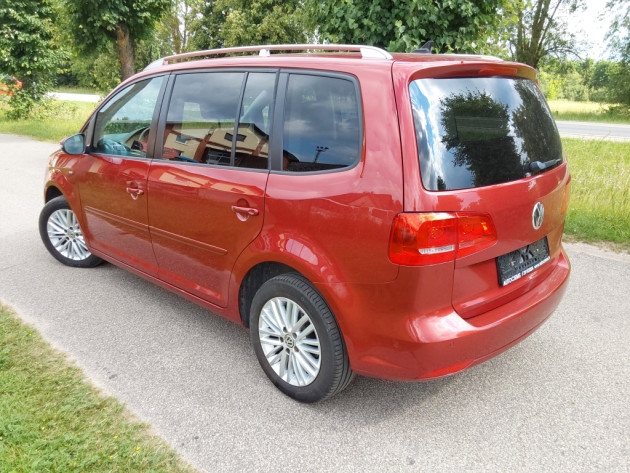 VW Touran 1.6TDi CUP 77kw 11.14` - attēls 4