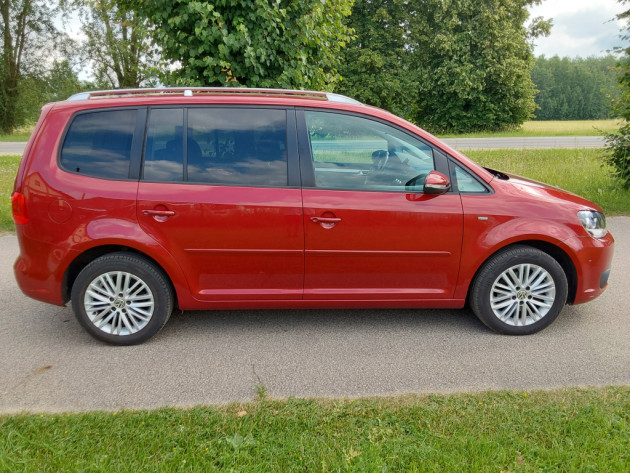 VW Touran 1.6TDi CUP 77kw 11.14` - attēls 7