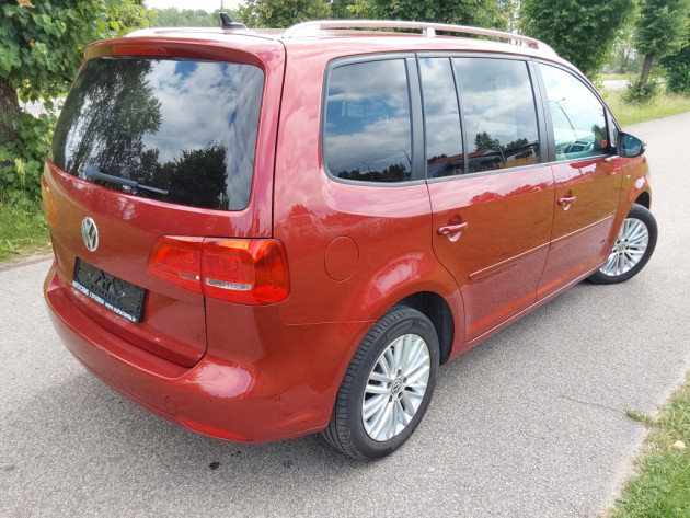 VW Touran 1.6TDi CUP 77kw 11.14` - attēls 2