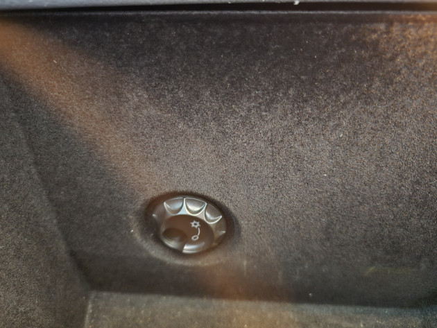 Seat Alhambra 7 viet. 2.0TDi 04.14g. - attēls 13