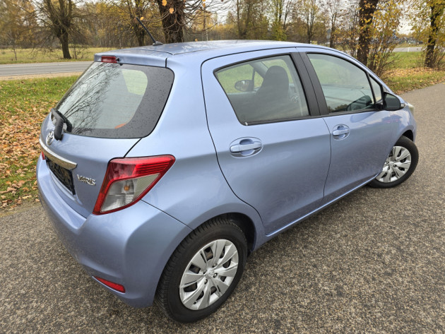 Toyota Yaris 1.4 D4D 66kw Active 6ātr.07.13` - attēls 2