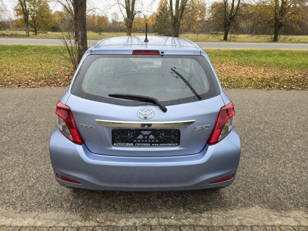 Toyota Yaris 1.4 D4D 66kw Active 6ātr.07.13` - attēls 8