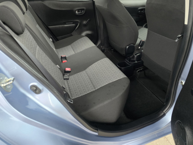Toyota Yaris 1.4 D4D 66kw Active 6ātr.07.13` - attēls 20
