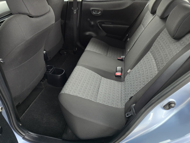 Toyota Yaris 1.4 D4D 66kw Active 6ātr.07.13` - attēls 23