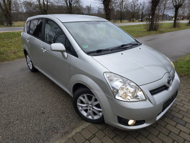 Toyota Corolla Verso Team 2.2D4D 7V.08.08` - attēls 3