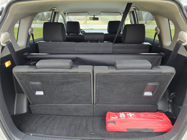 Toyota Corolla Verso Team 2.2D4D 7V.08.08` - attēls 29