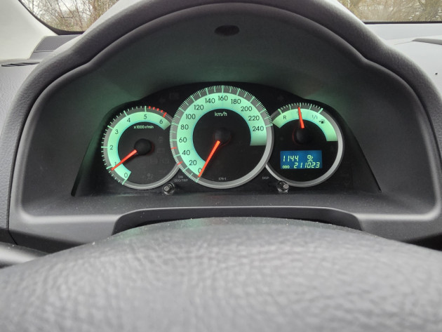 Toyota Corolla Verso Team 2.2D4D 7V.08.08` - attēls 36