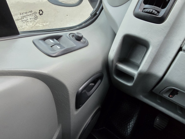 Renault Trafic 1.9CDTi 74kw,6v,06.06` - attēls 12