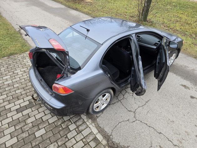 Mitsubishi Lancer 2.0TDi103kw 6ātr.09.08` - attēls 9