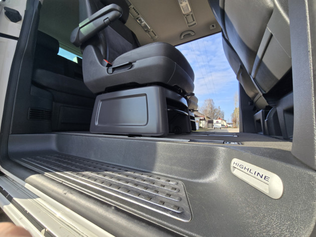 VW Multivan2.0TDi132kw6ātr.10`mod. - attēls 22
