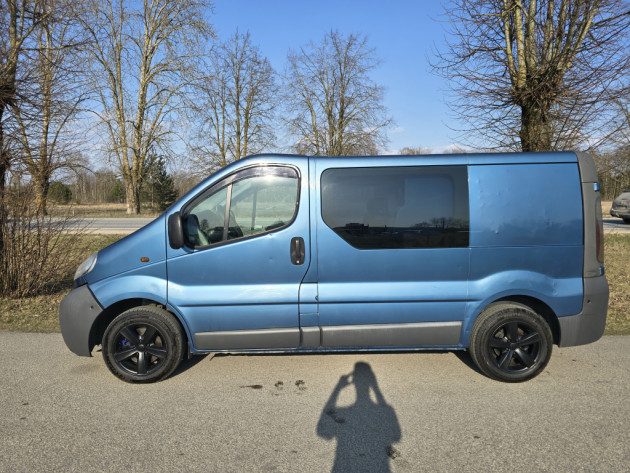 Opel Vivaro 1.9CDTi 74kw,6v.,02.06` - attēls 5