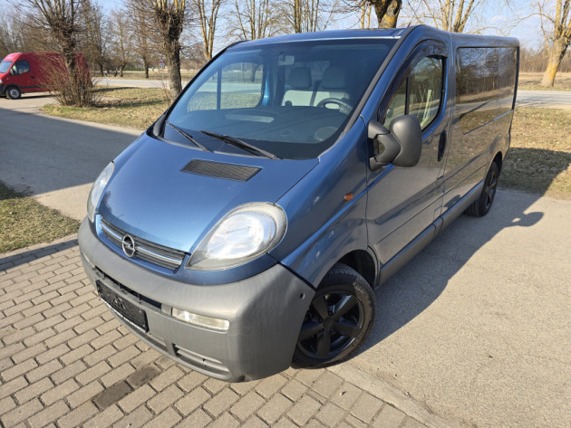 Opel Vivaro 1.9CDTi 74kw,6v.,02.06` - attēls 1