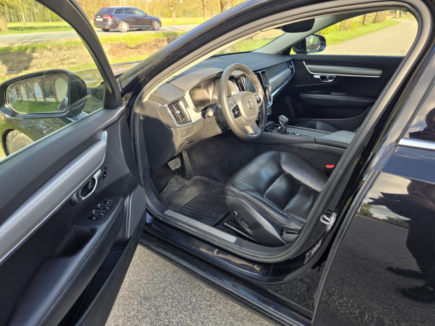 Volvo V90 2.0D4 140kw Summum05.19` - attēls 11