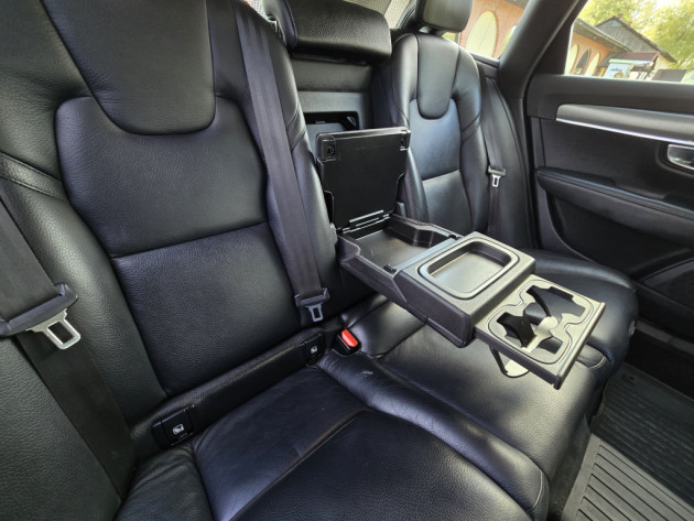 Volvo V90 2.0D4 140kw Summum05.19` - attēls 24