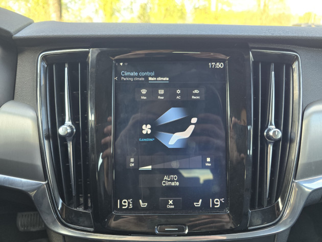 Volvo V90 2.0D4 140kw Summum05.19` - attēls 15