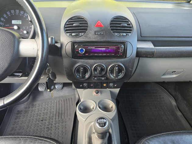 VW NeW Beetle1.9TDi Cabrio 06.05` - attēls 21