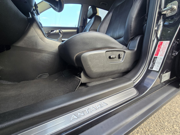 Opel Antara 2.2CDTi110kw4X404.14` - attēls 12