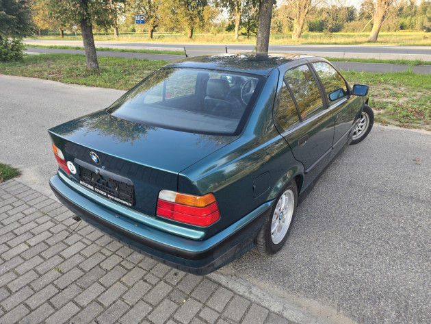 BMW 318i E36 limuzīns āda 09.92` - attēls 4