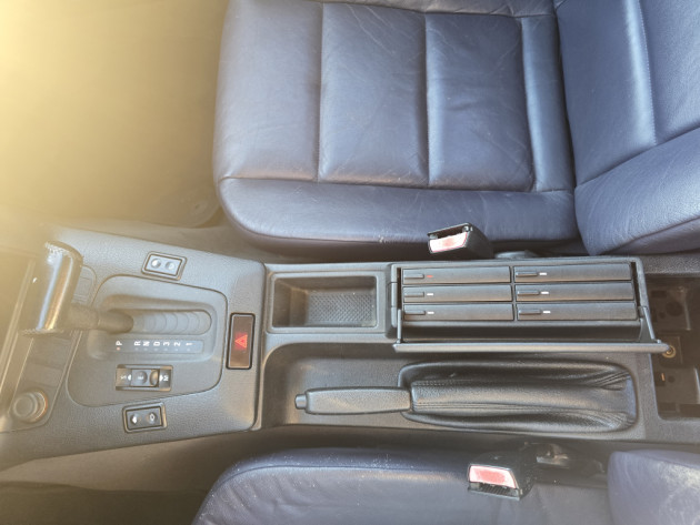 BMW 318i E36 limuzīns āda 09.92` - attēls 13