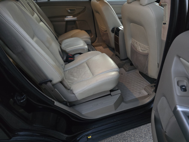 Volvo XC90 2.4D5 autom.04.06` - attēls 14