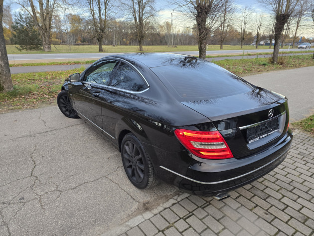 Mercedes Benz C220 CDi Coupe 07.12` - attēls 4