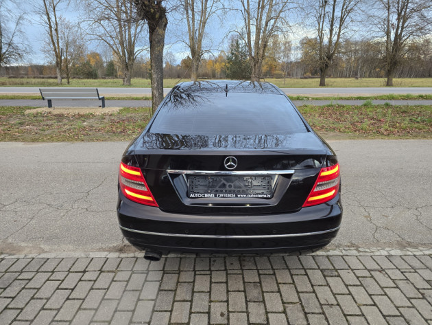Mercedes Benz C220 CDi Coupe 07.12` - attēls 7
