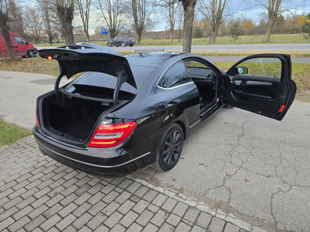 Mercedes Benz C220 CDi Coupe 07.12` - attēls 9