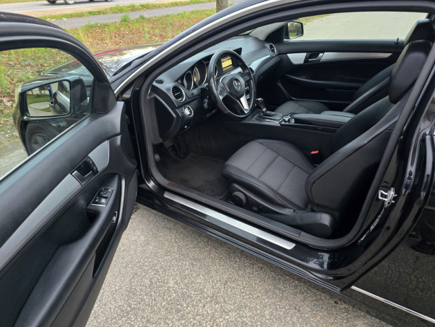 Mercedes Benz C220 CDi Coupe 07.12` - attēls 10