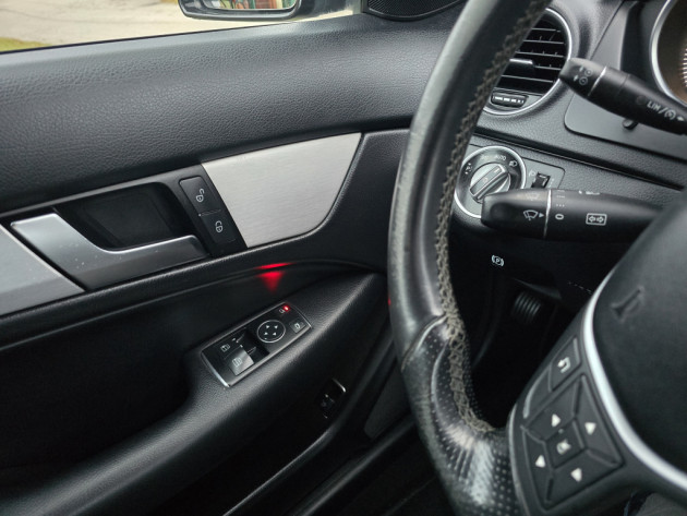 Mercedes Benz C220 CDi Coupe 07.12` - attēls 13