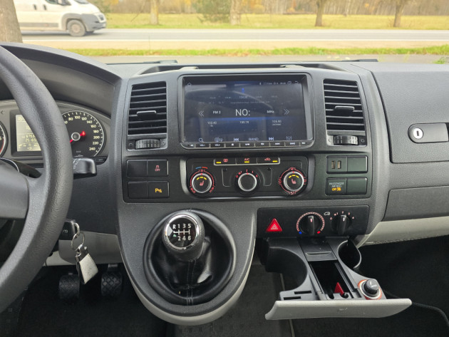 VW T5 Long2.0TDi galds 03.14` - attēls 11