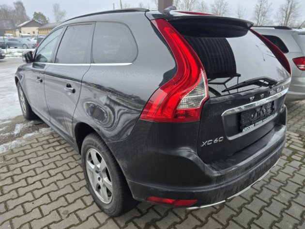 Volvo XC60 2.4D5 162kw 04.17` - attēls 4