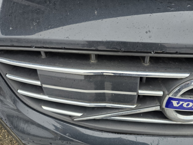 Volvo XC60 2.4D5 162kw 04.17` - attēls 29