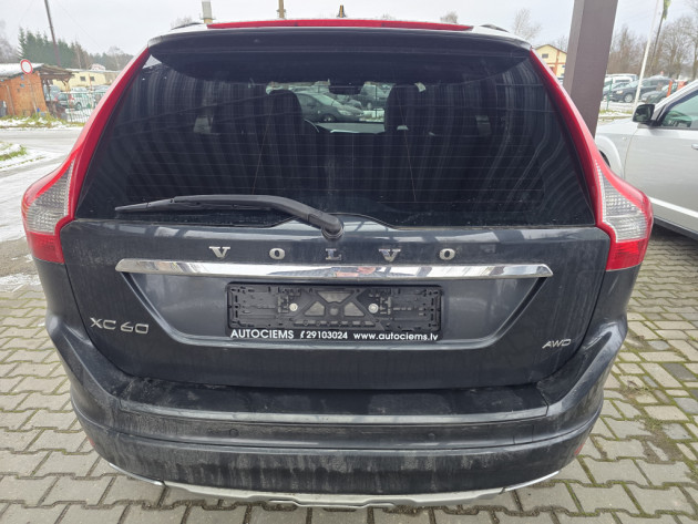 Volvo XC60 2.4D5 162kw 04.17` - attēls 30