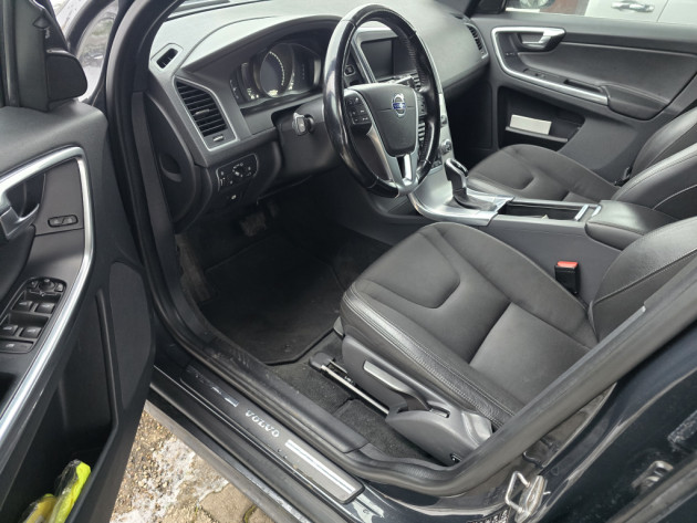 Volvo XC60 2.4D5 162kw 04.17` - attēls 5