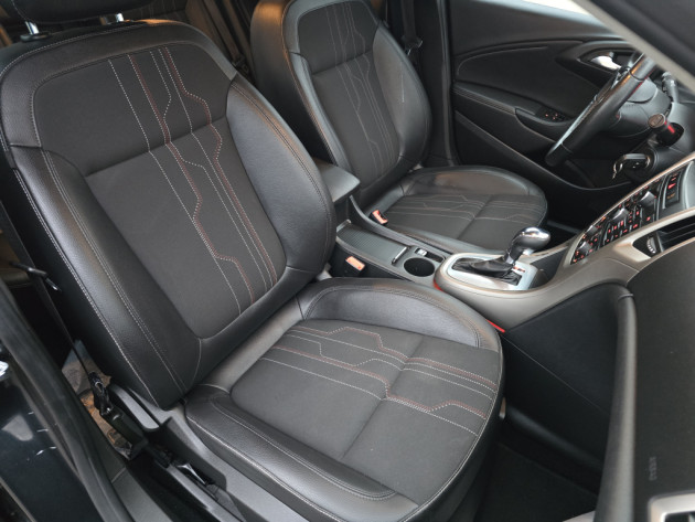 Opel Astra2.0CDTi 121kw,Automāts,10.12` - attēls 15