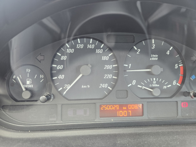 BMW 330Cabrio D150kw 06.06` - attēls 20