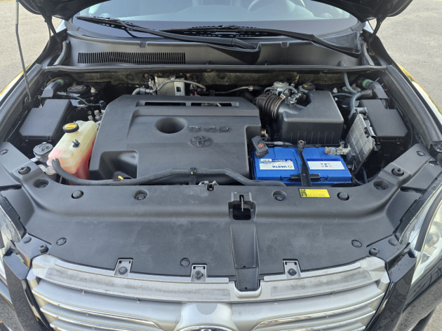Toyota RaV4 2.2D4,110kw,4x4,04.11` - attēls 29