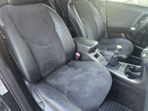 Toyota RaV4 2.2D4,110kw,4x4,04.11` - attēls 21