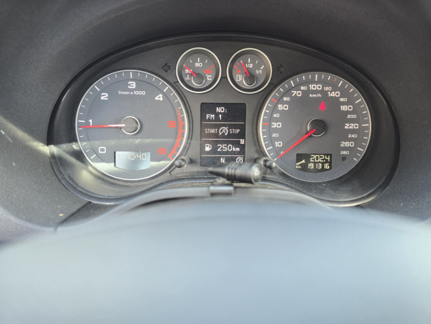 Audi A3 Cabrio 2.0TDi automatic 07.12` - attēls 25