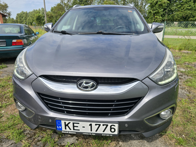 Hyundai IX35 2.0CRDi 4X4 autom.10.15` - attēls 5