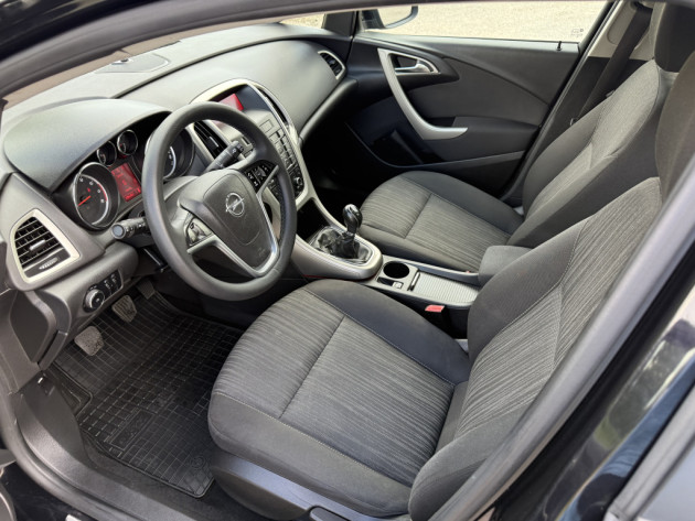 Opel Astra J1.6i 5durv.,5ātr.07.10` - attēls 8