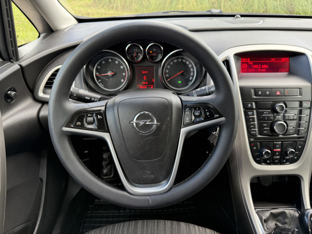 Opel Astra J1.6i 5durv.,5ātr.07.10` - attēls 11