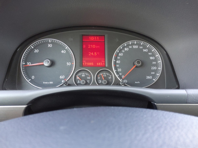 VW Touran 1.9TDi 77kW HIGHLINE 06.07` - attēls 22